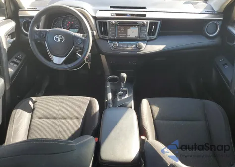 2015 Toyota Rav4 Xle z USA, uszkodzony, nr VIN JTMRFREV7FD160649